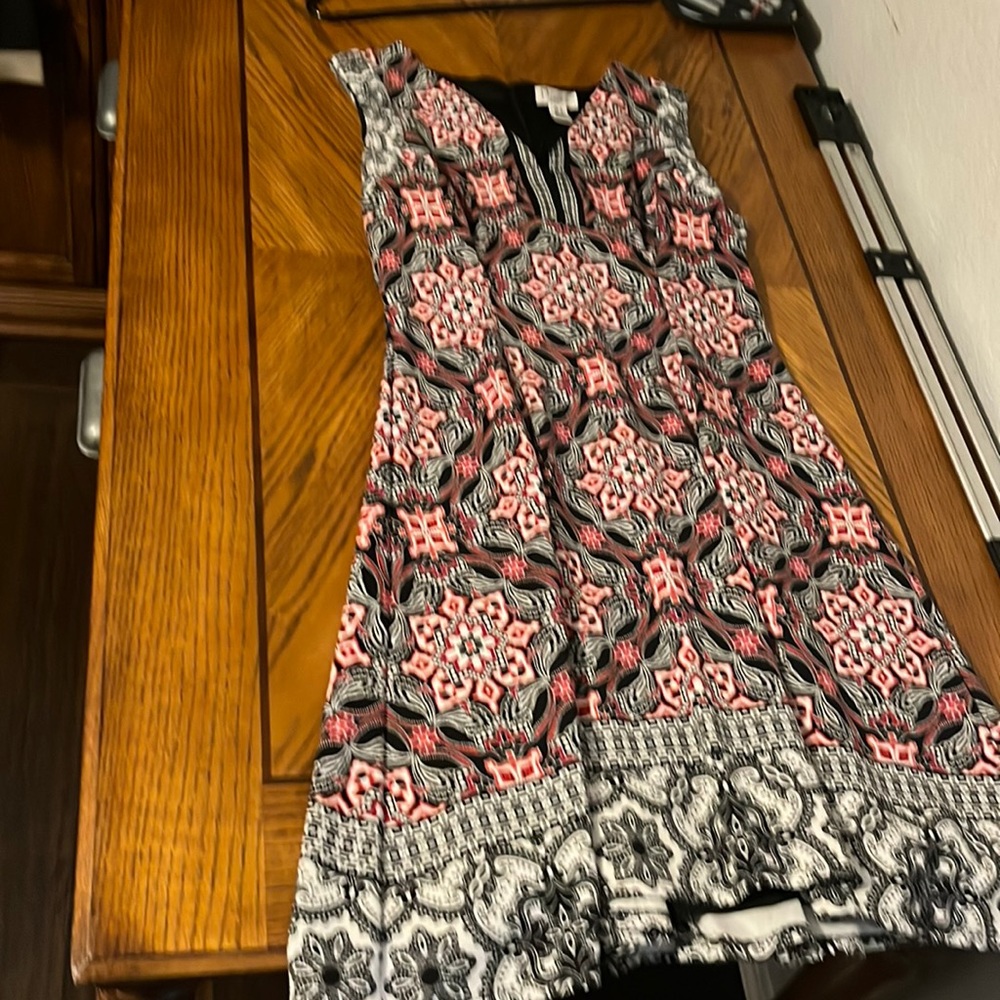 Sleeveless zip up dress